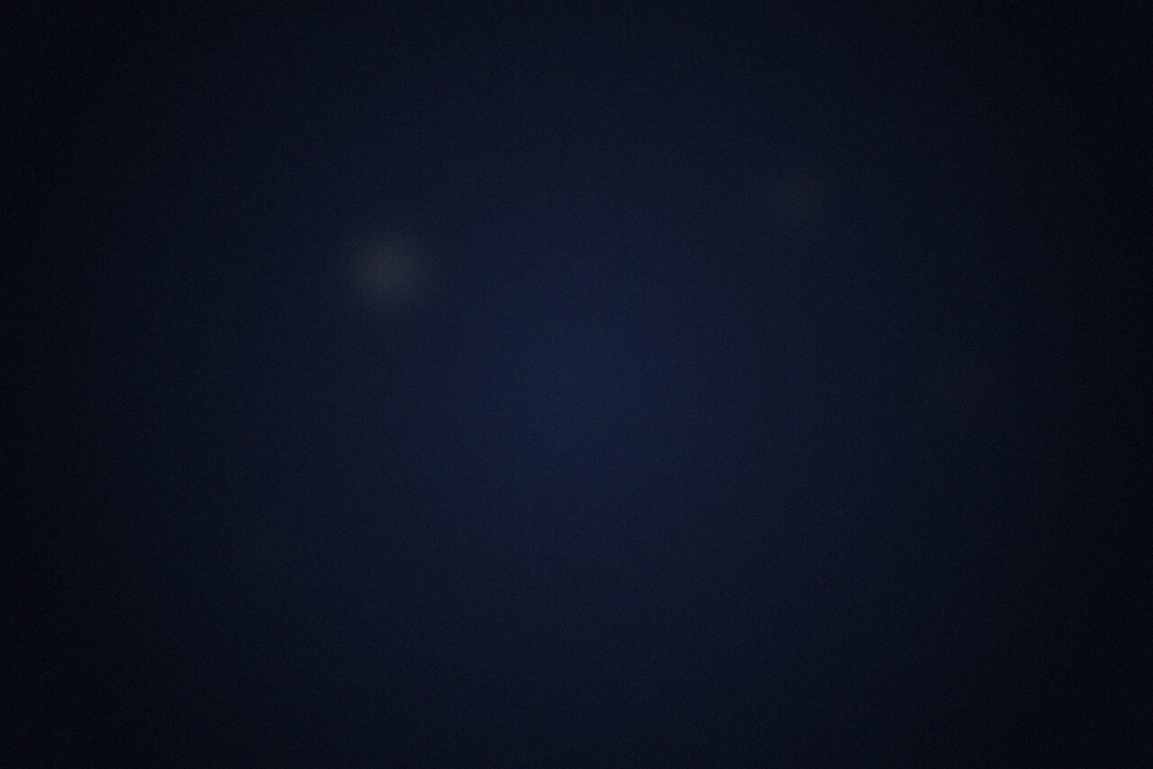台中七期街區夜景與燈光，象徵在地深耕二十年的夜生活脈絡